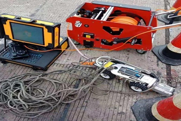 道县CCTV管道检测机器人